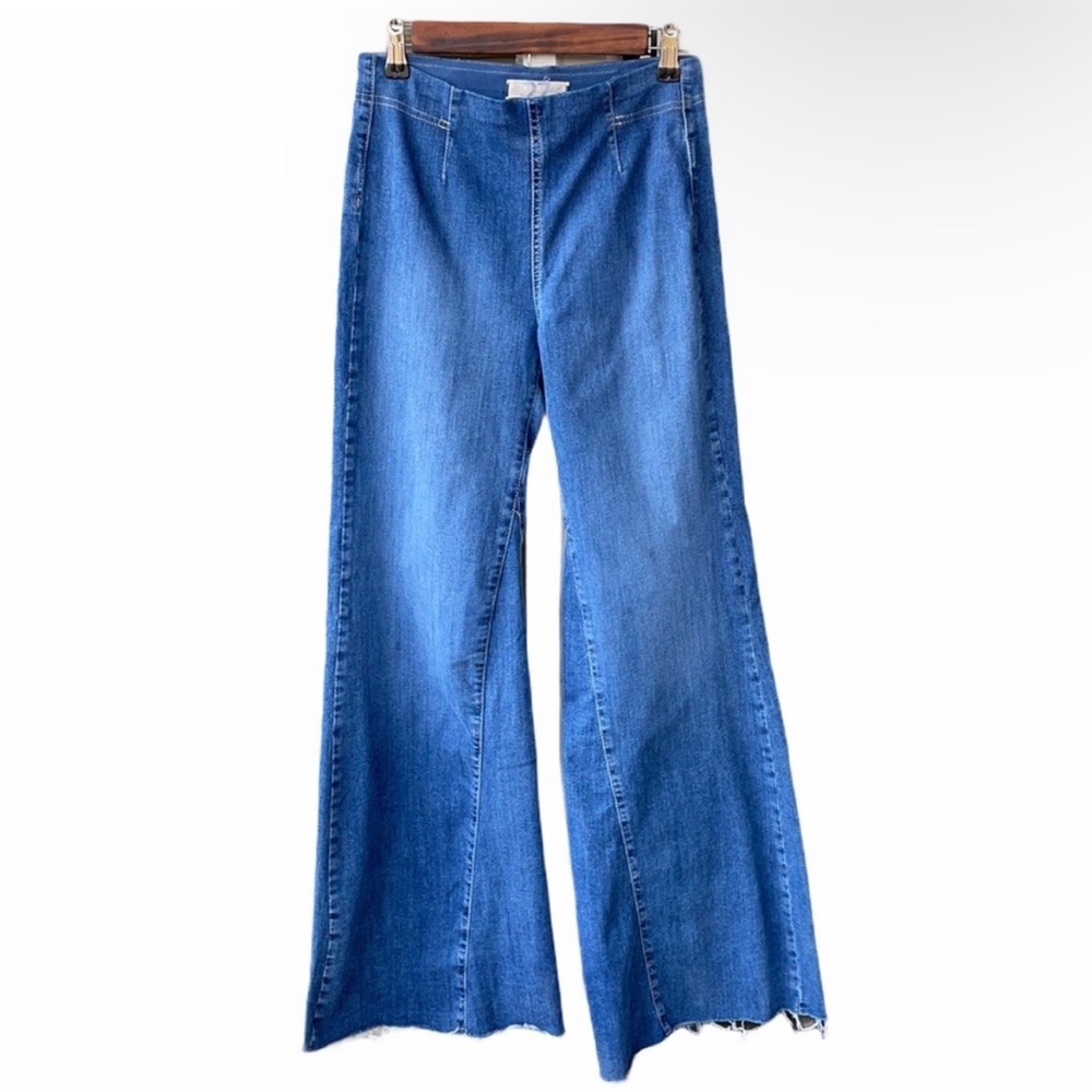 FREE PEOPLE Flare Bell Bottom Raw Hem Jeans 27 - Picture 2 of 5